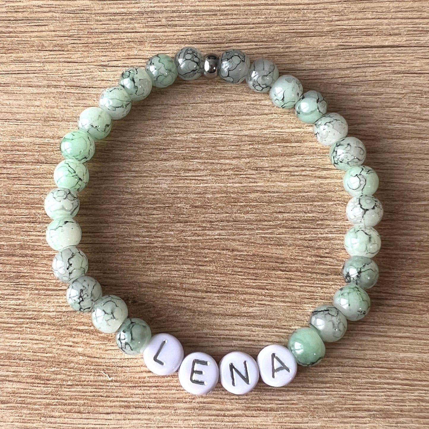 Bracelet personnalisé vert moucheté