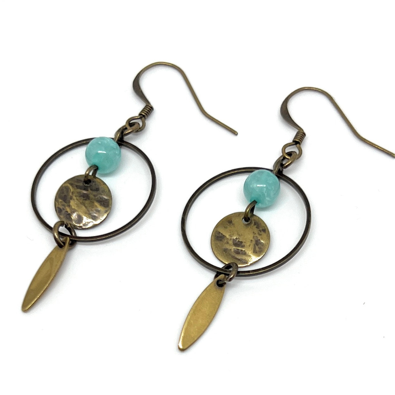 Boucles d'oreilles anneaux laiton perles bleu vert